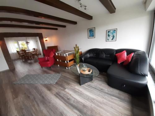 Maison de vacances Ferienhaus Zum Hochstein Hochsteinsiedlung 14a Ettringen