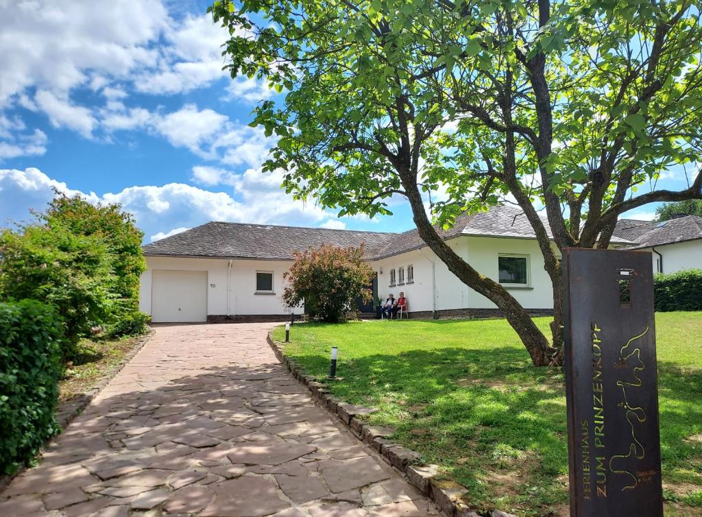 Appartements Ferienhaus Zum Prinzenkopf 10 Auf Tannerd, 56859 Alf