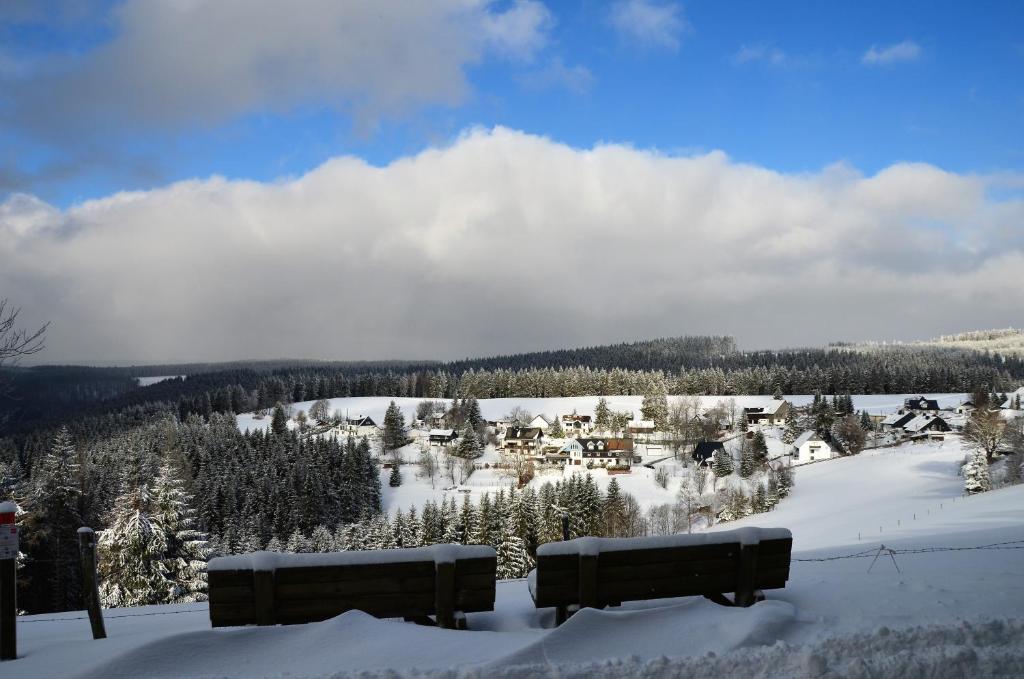 Appartements Ferienhaus zur Glocke Lenneplätze 22, 59955 Winterberg