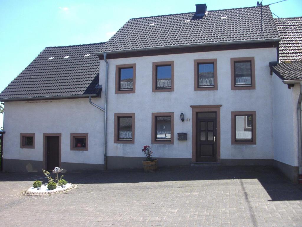 Maison de vacances Ferienhaus-Zur-schoenen-Aussicht Im Unterdorf  3, 54568 Gerolstein