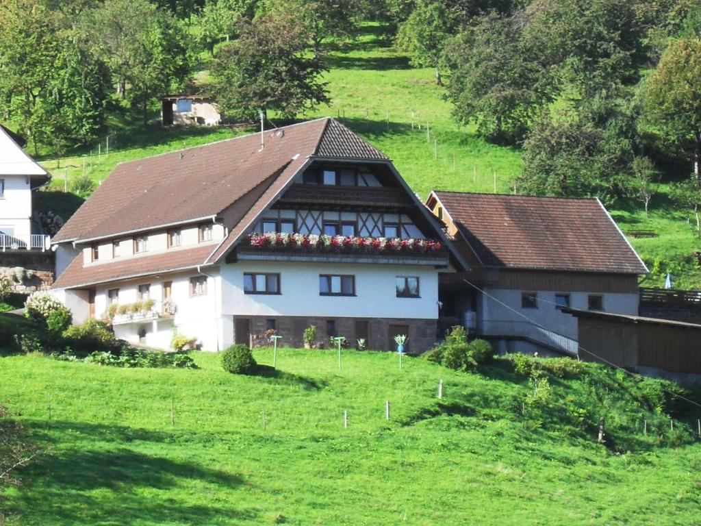 Maison de vacances Ferienhof Brutoni Hinterberg 5, 77740 Bad Peterstal-Griesbach