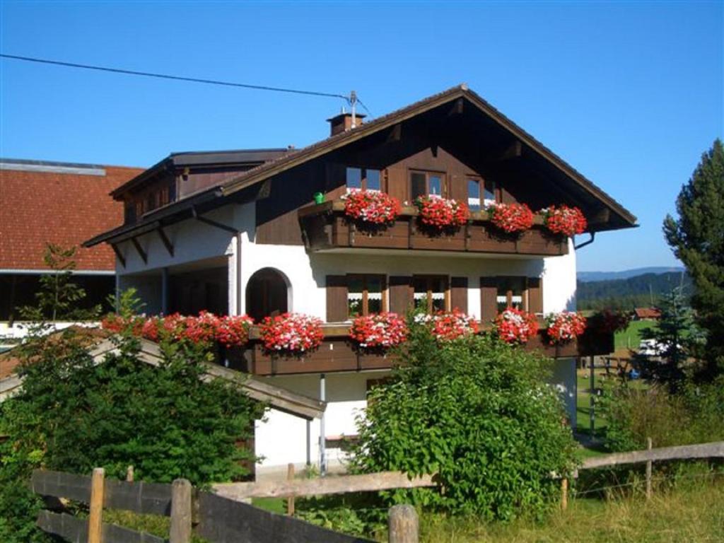 Appartements Ferienhof Hierl Agathazell 16, 87545 Burgberg im Allgäu