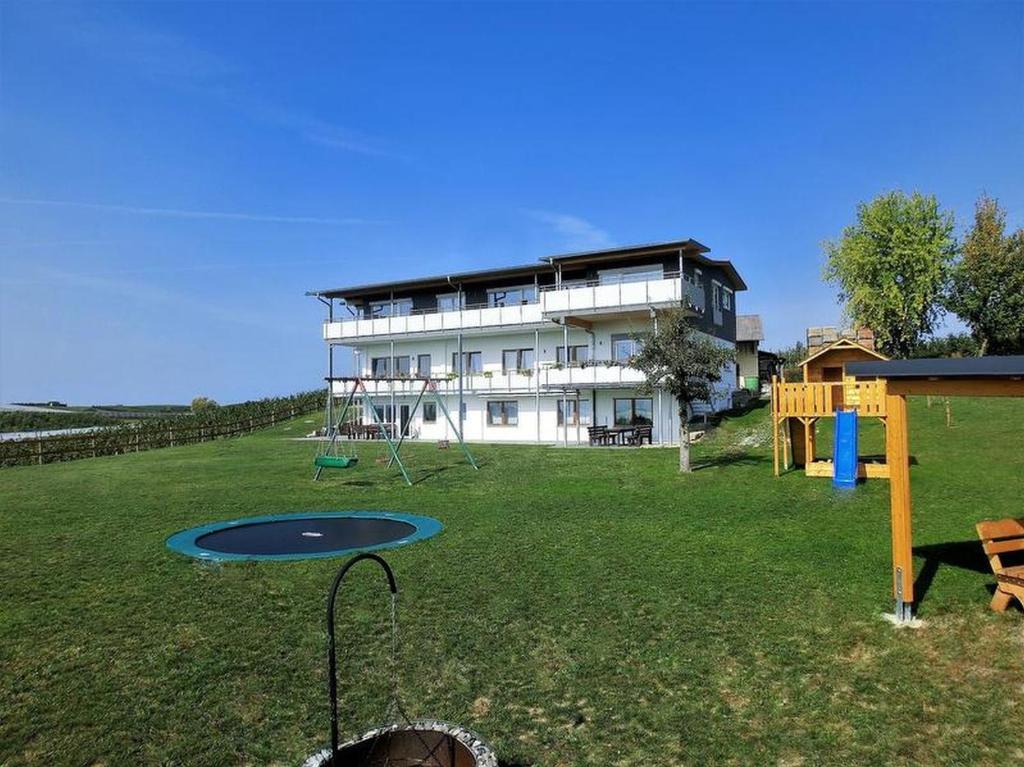 Appartements Ferienhof Raither Neusatz 1, 88090 Immenstaad am Bodensee