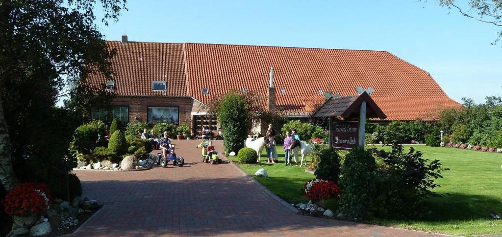 Appartement Ferienhof Renate Sassen Werdumer Altendeich 3, 26427 Werdum