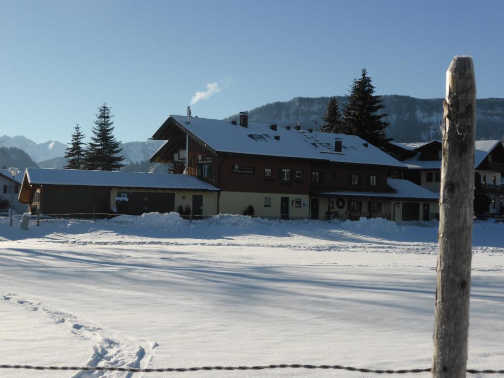 Maison d'hôtes Ferienhotel Silberdistel garni Flurstr. 1, 87538 Bolsterlang