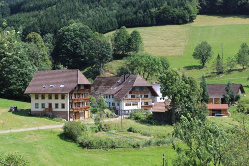 Appartements Ferienparadies Hugenhof Griesbach 22 Simonswald