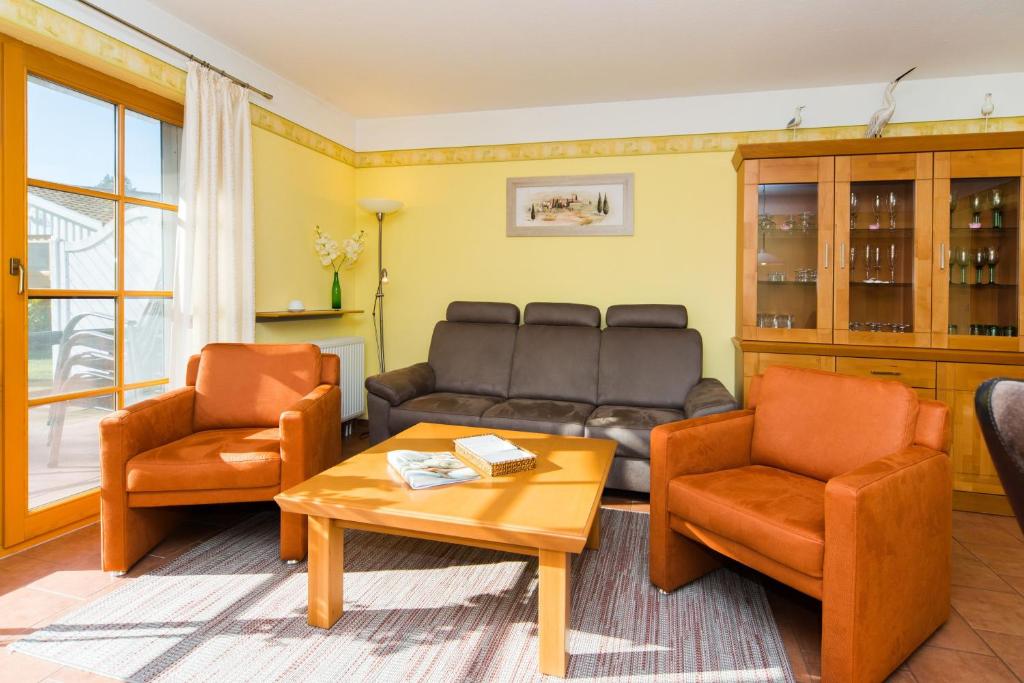 Appartement Ferienpark Freesenbruch Wohnung 2 1 - Möwennest Schwalbenweg 13, 18374 Zingst