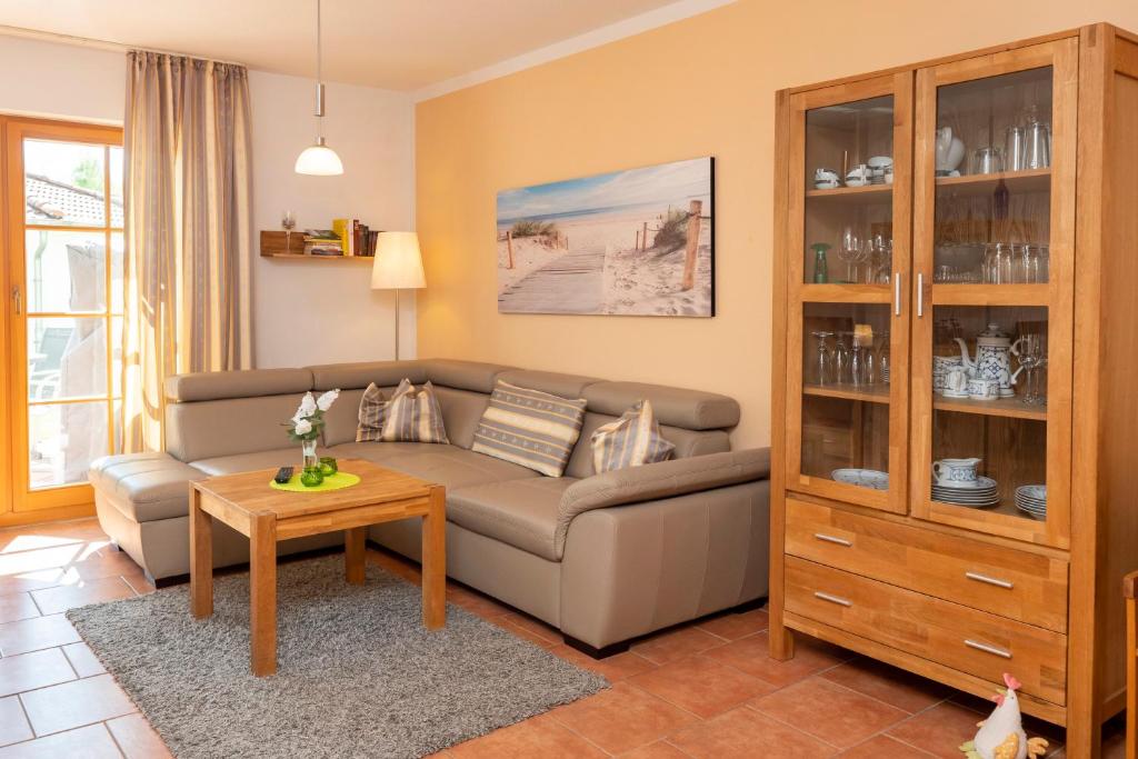 Appartement Ferienpark Freesenbruch Wohnung 3 2 - Kranichrast Schwalbenweg 13, 18374 Zingst