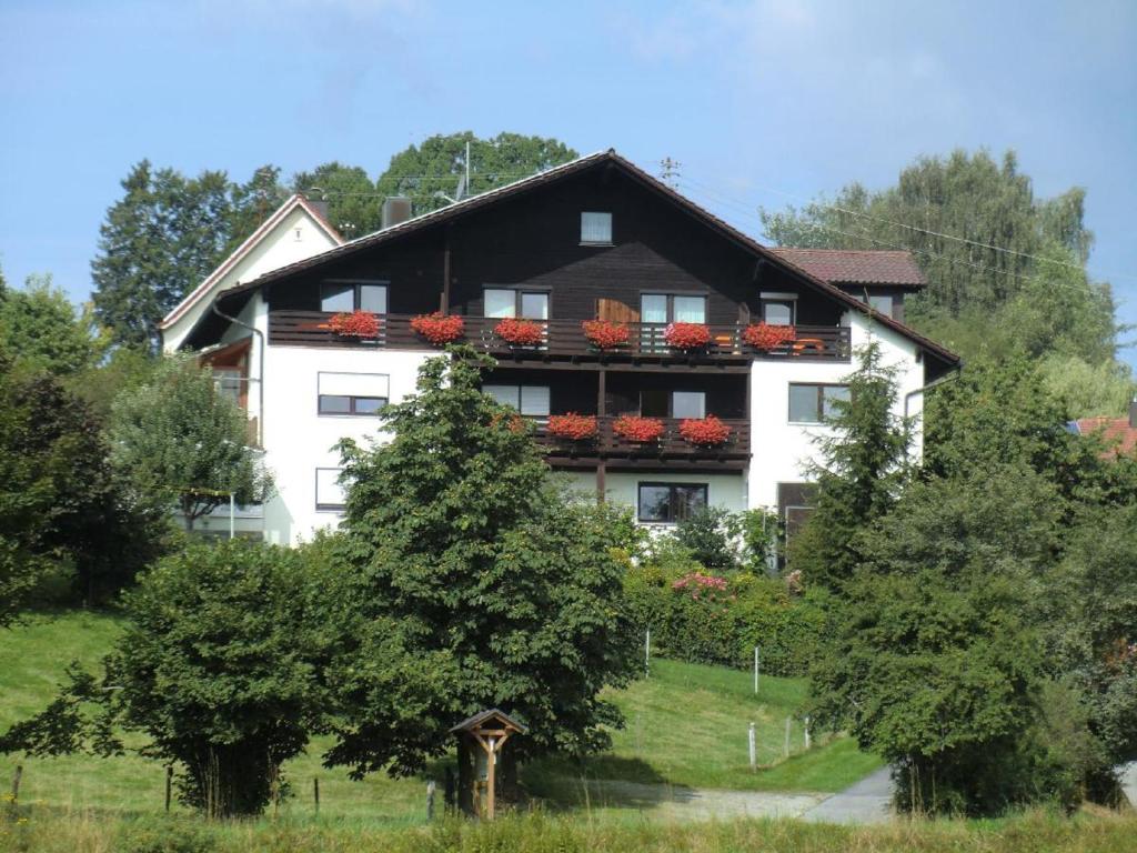 Maison d'hôtes Ferienpension Fremuth Adalbert Stifter-Siedlung 10, 94239 Ruhmannsfelden