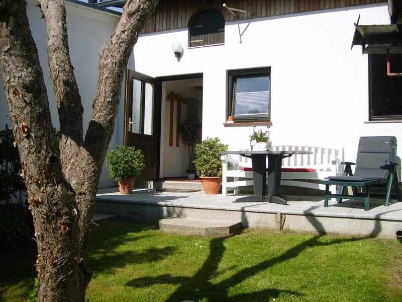 Appartement Ferienunterkünfte nahe Ostseebad Binz -ruhige Randlage Serams Nr. 8, 18528 Seerams