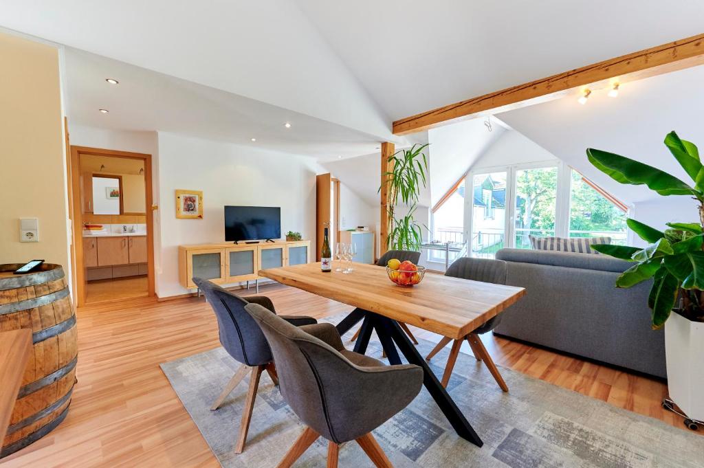 Appartement Ferienweingut Willems Mühlenstr. 13, 54329 Oberemmel