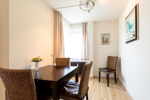 Appartement Ferienwohnpark Immenstaad am Bodensee Ein-Zimmer-Apartment 55 18 Gehrenbergstr. 50 Immenstaad am Bodensee