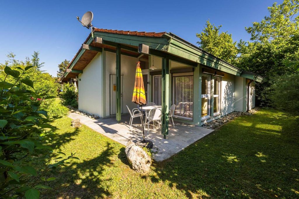 Maison de vacances Ferienwohnpark Immenstaad am Bodensee Satteldachhaus Typ 10 SDR 104 Gehrenbergstr. 50, 88090 Immenstaad am Bodensee