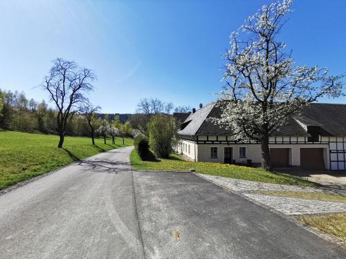 Appartements Ferienwohnung \ Neumannshof 1 Gössitz