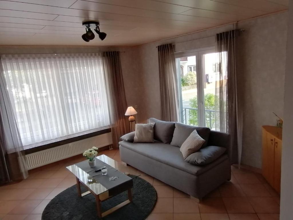 Appartement Ferienwohnung \ 3 Kastellauner Straße, 56290 Mörsdorf
