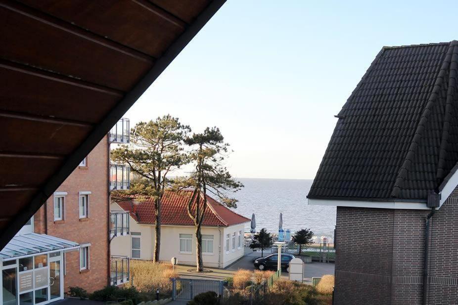 Appartement Ferienwohnung-52-mit-Teil-Meerblick-Residenz-Meeresbrandung-Duhnen Duhner Strandstraße 31-33, 27476 Cuxhaven