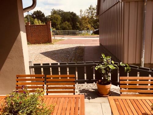 Appartement Ferienwohnung A im Ferienhaus Antika 6 Seestraße Ratzebourg