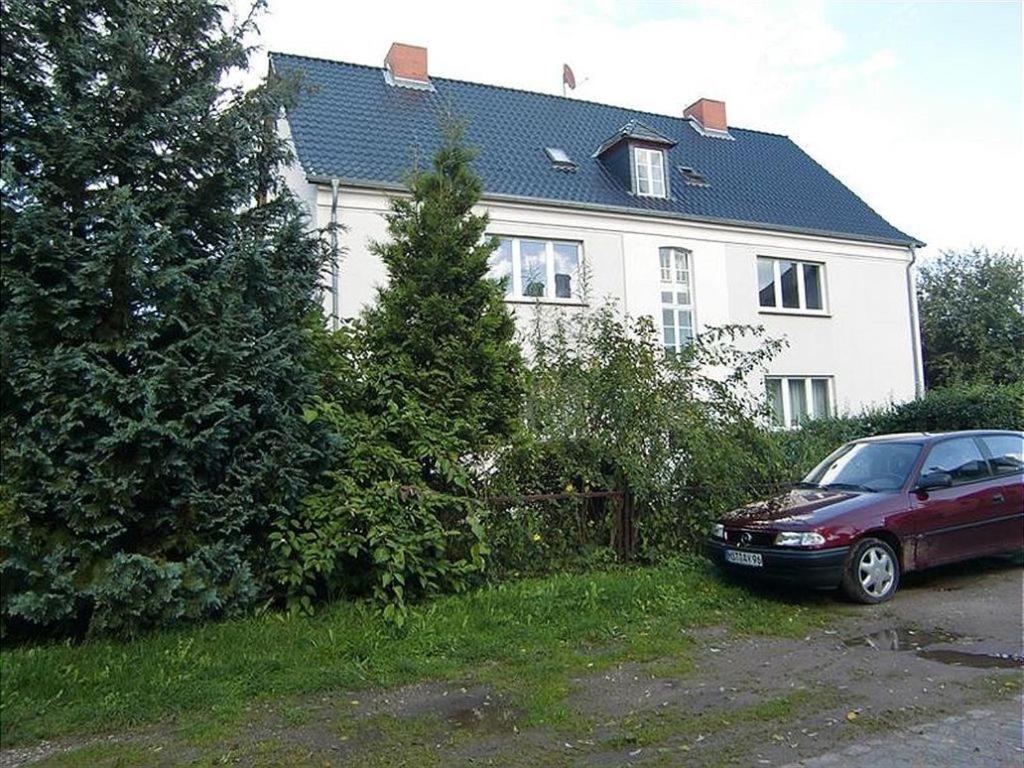 Appartement Ferienwohnung A0 Parkstraße, 17194 Klocksin