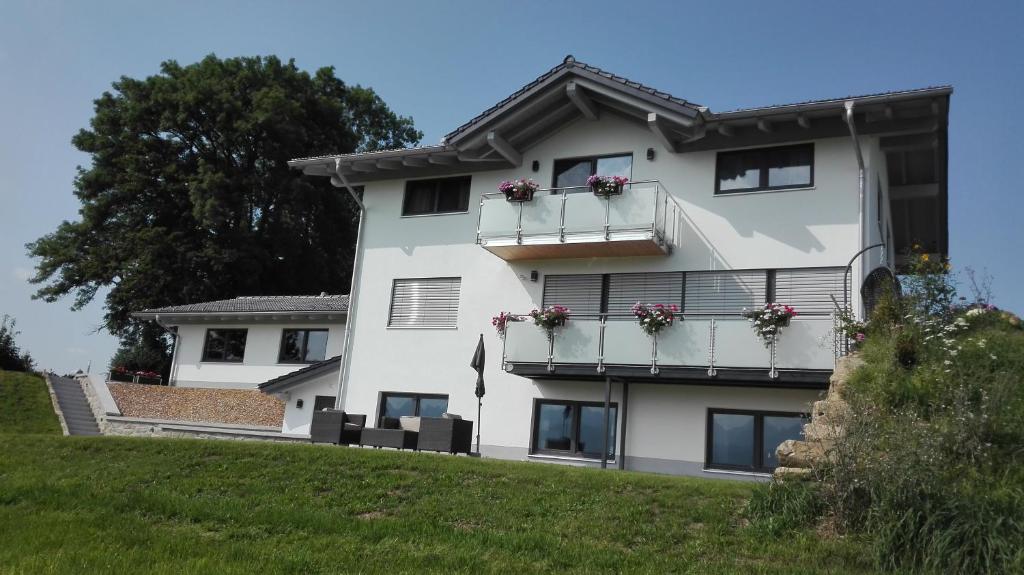 Appartement Ferienwohnung Alpenpanorama Heimen 67 C, 87659 Hopferau