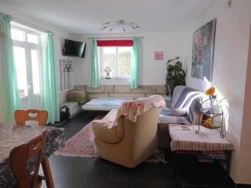 Appartement Ferienwohnung am Barbarossasee Blumenstr. 88 Göppingen