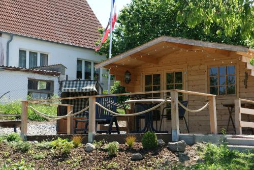 Appartements Ferienwohnung am kleinen See Wiesenweg 3 Bergen auf Rügen