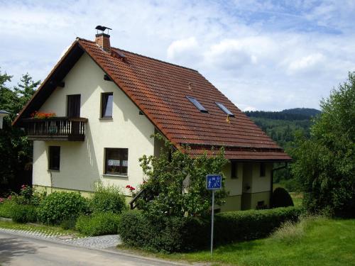 Appartement Ferienwohnung Am Stachelsrain 21 Zum Veilchenbrunnen Zella-Mehlis