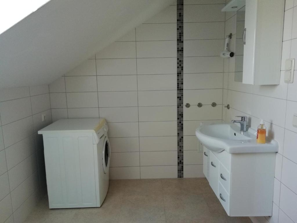 Appartement Ferienwohnung am Torbogen Nr.1 Karl-Marx-Strasse 5, 03222 Lübbenau