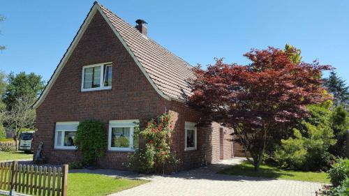 Ferienwohnung An der Eichenallee, 35200 Hesel allemagne