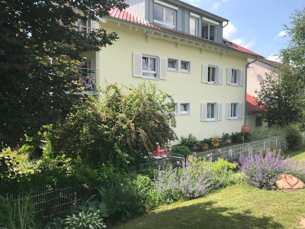 Appartement Ferienwohnung an der Elz Alemannenstr. 7, 79312 Emmendingen