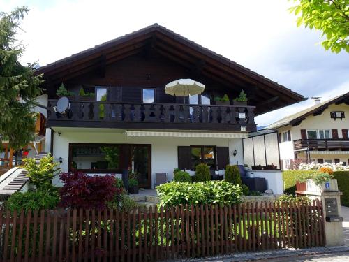 Appartement Ferienwohnung Ariane Von-Defregger-Straße 6 Garmisch-Partenkirchen