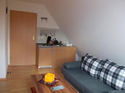 Appartement Ferienwohnung auf Rügen ganz oben Dorfstraße 14 Putgarten