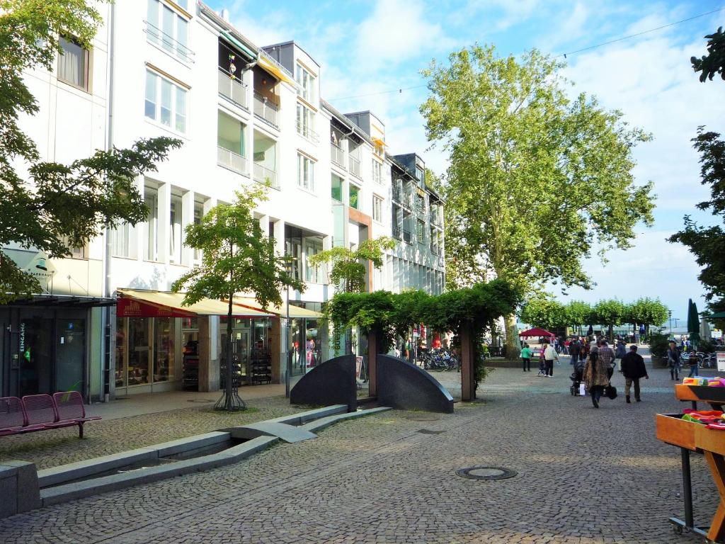 Appartement Ferienwohnung Bartling am Bodensee Buchhornplatz 8, 88045 Friedrichshafen
