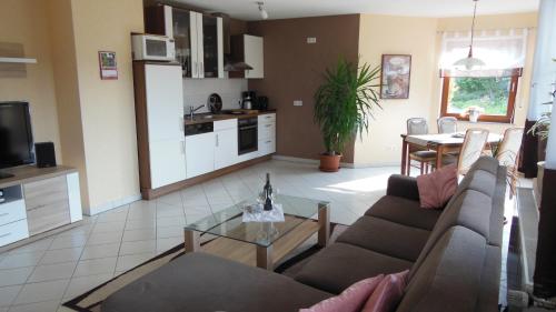 Appartement Ferienwohnung Basche Unter dem Suhr 13 Oberzissen