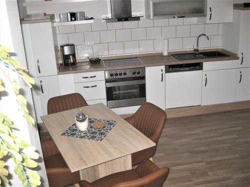 Appartement Ferienwohnung Becker Magdalenastr. 5, OT Weine Büren