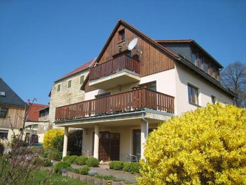 Ferienwohnung-BergIdylle-bei-Hotel-BERGHOF Lichtenhain allemagne