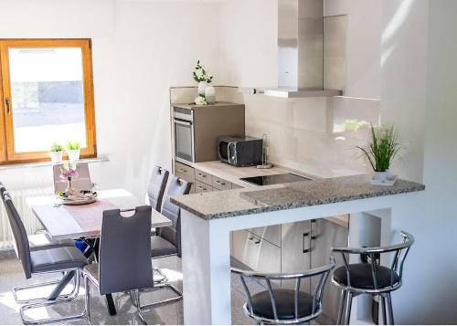 Ferienwohnung-Bine am Nürburgring in der Eifel Quiddelbach allemagne