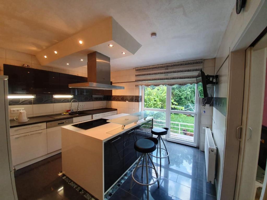 Appartement Ferienwohnung Blau 1 Günzweg, 89335 Ichenhausen
