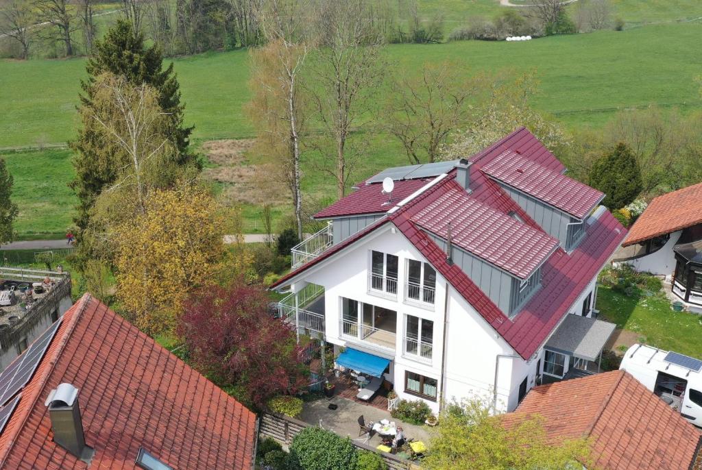 Appartement Ferienwohnung Blick ins Tal Brunnenweg 51, 88239 Wangen im Allgäu