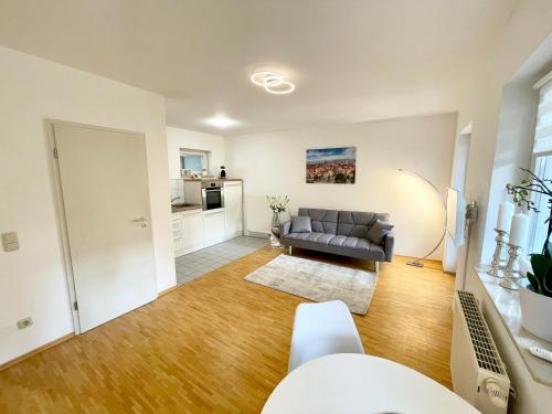 Appartement Ferienwohnung Blickfang - Modernes Apartment direkt in der Altstadt von Erfurt mit Balkon - beste Lage und Aussicht 4 Hütergasse Erfurt