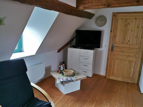 Appartement Ferienwohnung Dachgeschoss Augustusberg,62m² 10 Waldweg Bad Gottleuba-Berggießhübel