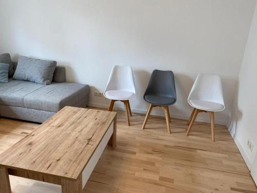Appartement Ferienwohnung Diana und Manuel 17 Scheffelstraße Erdgeschoss Wohnung und 2 Stockwerk Weinheim