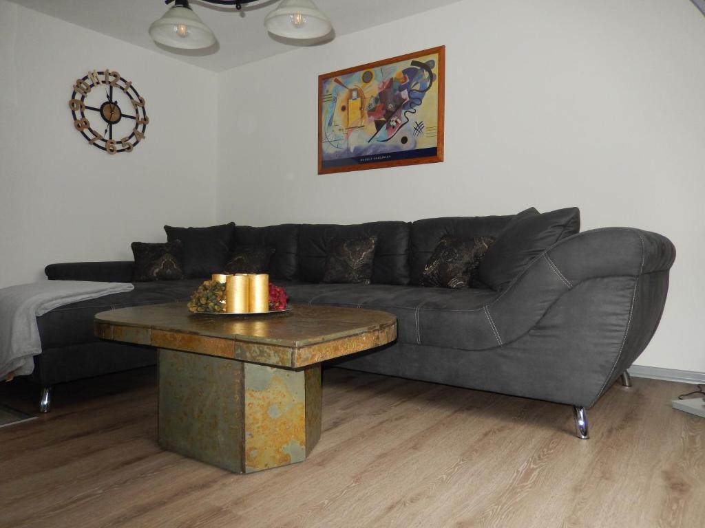 Appartement Ferienwohnung Ebeling under rainbow 3 Kurze Straße in Sievershausen Erdgeschoß, 37586 Dassel