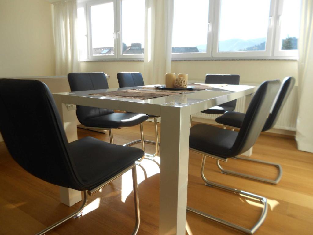 Appartement Ferienwohnung Ebnet Josef-Schweizer-Straße 8, 79117 Fribourg-en-Brisgau