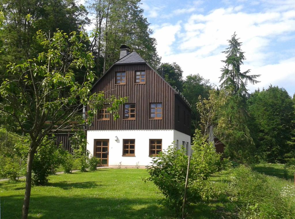 Appartements Ferienwohnung Erzgebirge Im Hammer 1, 09509 Pockau