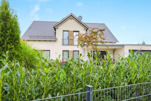 Appartement Ferienwohnung Familie Arnhofer 48.0004, 10.7834 Waal