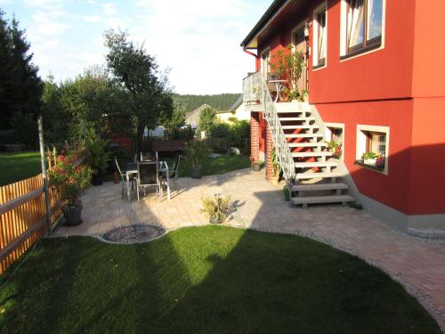 Appartement Ferienwohnung-Familie-Sprunk Dorfgasse 8 Großrückerswalde