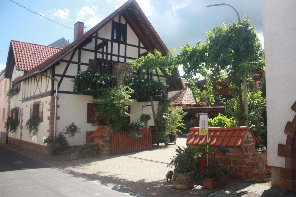 Maison de vacances Ferienwohnung Familie Westermann Wassergasse 8, 76889 Kapellen-Drusweiler