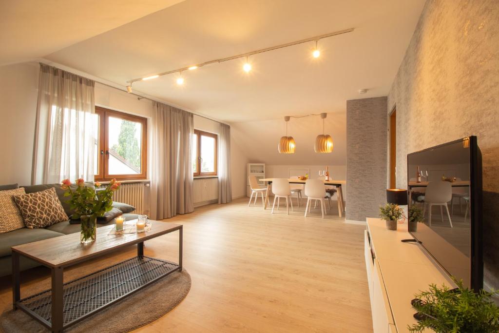 Appartement Ferienwohnung Fischer 23 Boller Straße, 73271 Holzmaden