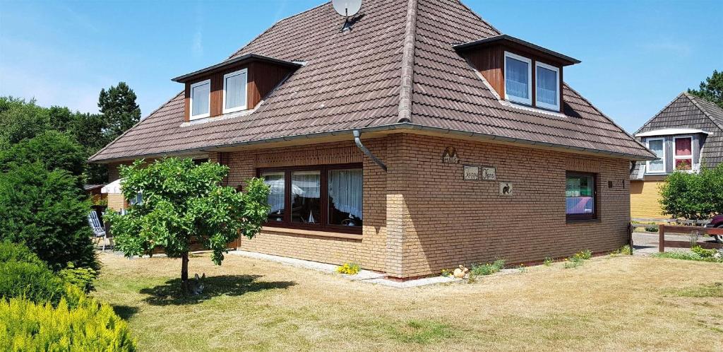 Maison d'hôtes Ferienwohnung-Floppy-Hansi-OG-3 Amselweg  1, 25826 Sankt Peter-Ording