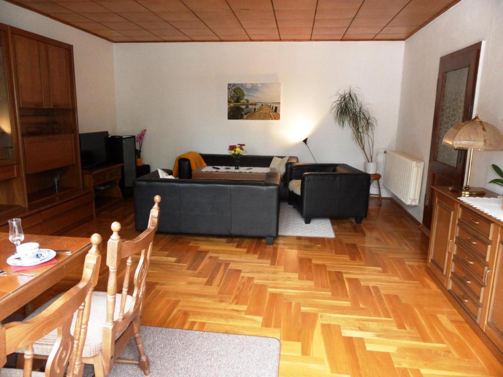 Appartement Ferienwohnung Froehling - 90 m zum Strand 7 Strandstraße, 17424 Heringsdorf